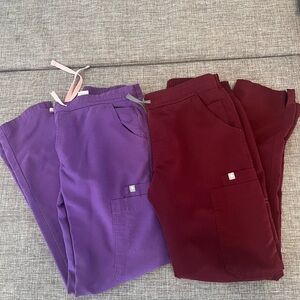 (Two) Figs Women's Yola elastic skinny scrub pants - burgundy and purple